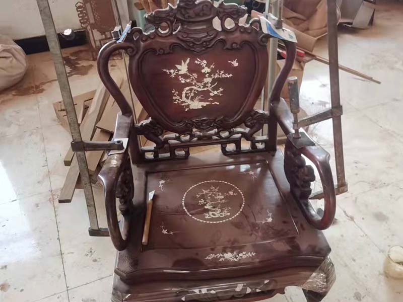 天镇老旧红木家具翻新方法